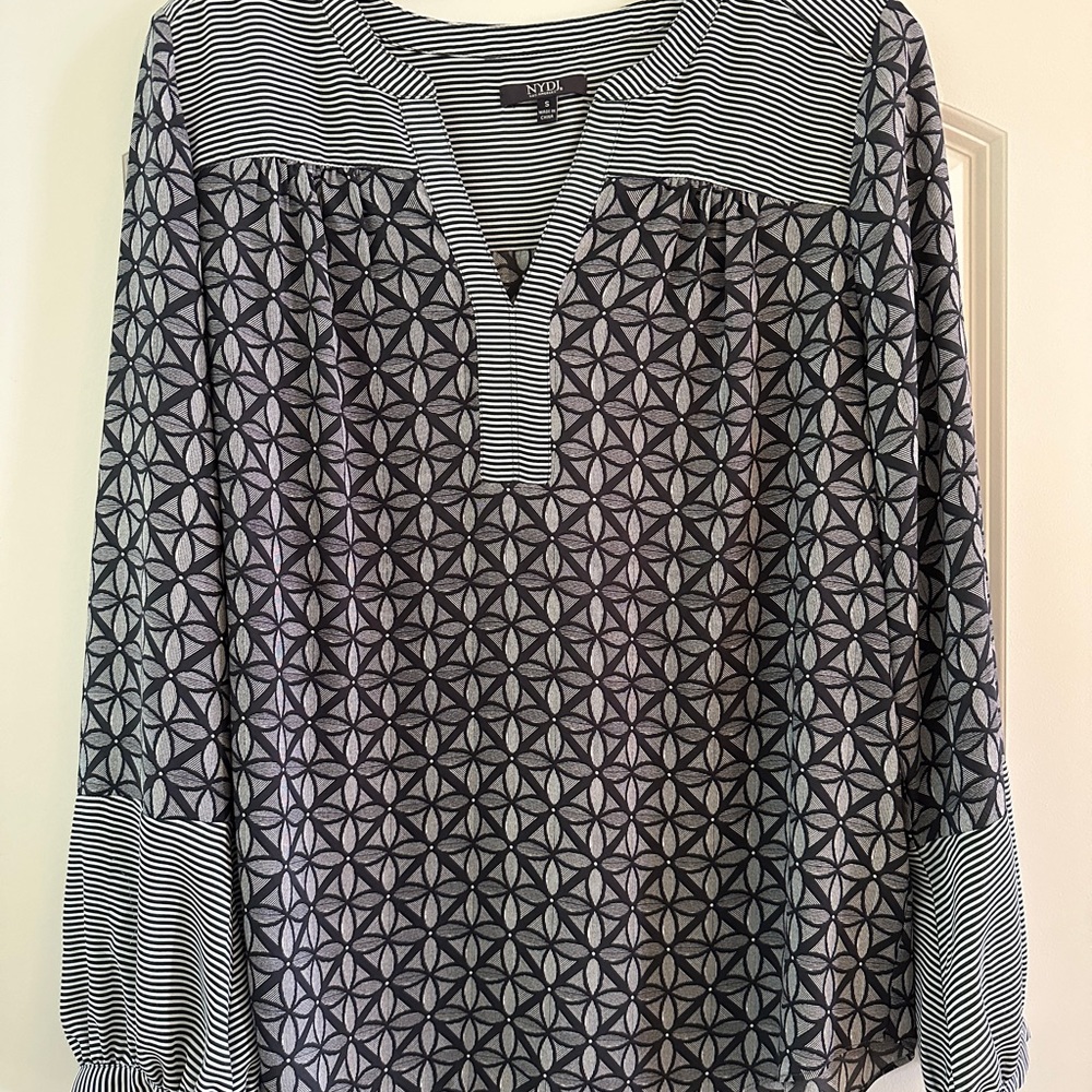 NYDJ Black and White Patterned Blouse